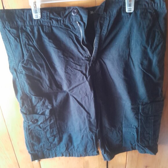 Men's cargo shorts - Picture 1 of 4